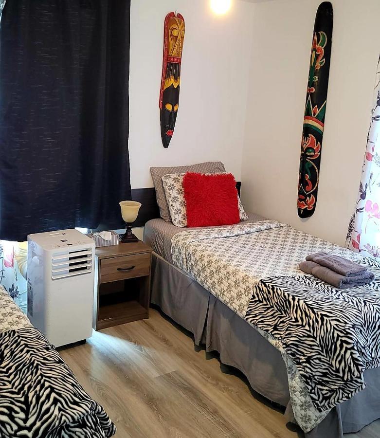 Quiet Cozy Apartment Next To Highway Wifi+Netflix Едмундстон Екстер'єр фото